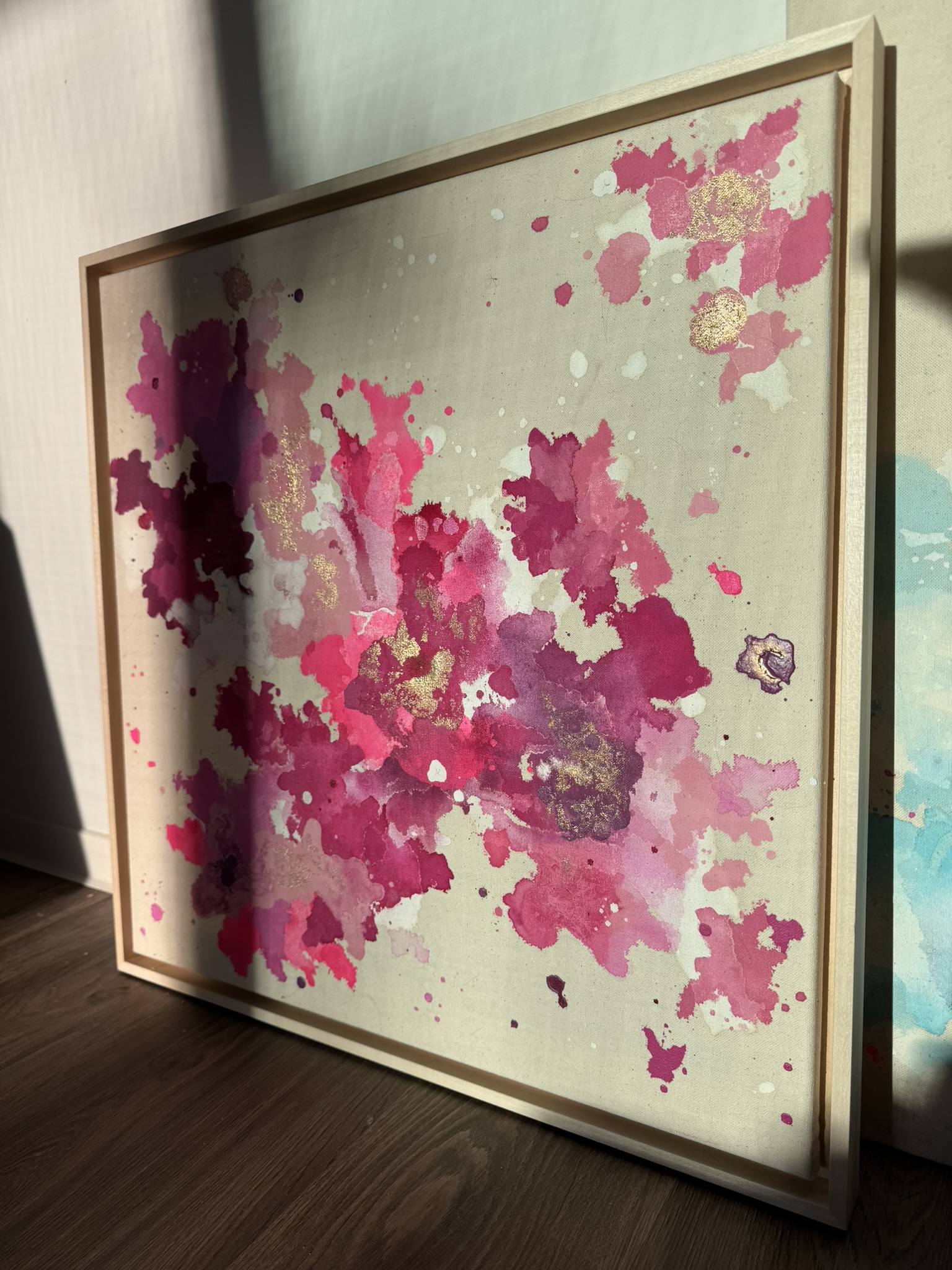 Pure - Tension, 2026, Acryl und Gold auf roher Baumwollleinwand, Ansicht 6